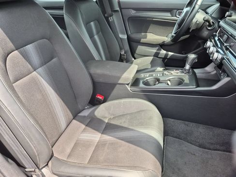 Used 2025 Honda Civic Sport image 30