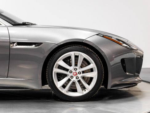 Used 2016 Jaguar F-TYPE S image 16