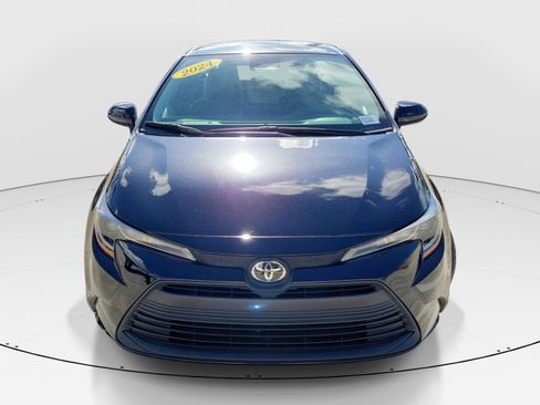 Certified 2024 Toyota Corolla LE FWD image 2