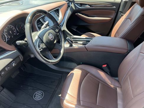Used 2021 Buick Enclave Avenir AWD/4WD image 30