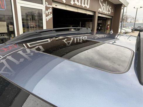 Used 2013 Subaru Outback 3.6R Limited w/ Moonroof Pkg image 11