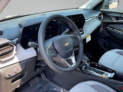 New 2026 Chevrolet TrailBlazer LT FWD image 7