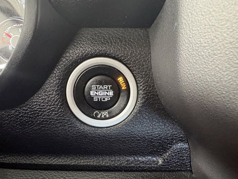 Used 2024 RAM 2500 Big Horn image 18