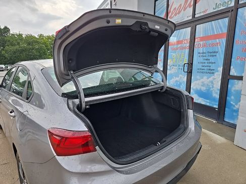 Used 2024 Kia Forte LXS w/ LXS Technology Package FWD image 71