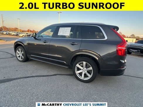 Used 2023 Volvo XC90 B5 Core image 12