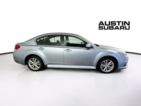 Used 2013 Subaru Legacy 2.5i Premium w/ All-Weather Pkg AWD/4WD image 8