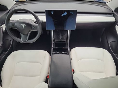 Used 2020 Tesla Model 3 image 15