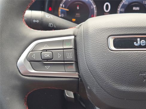 Used 2024 Jeep Compass Trailhawk w/ Trailhawk Elite Group AWD/4WD image 30