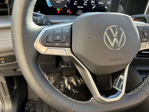 New 2026 Volkswagen Tiguan SE AWD/4WD image 20