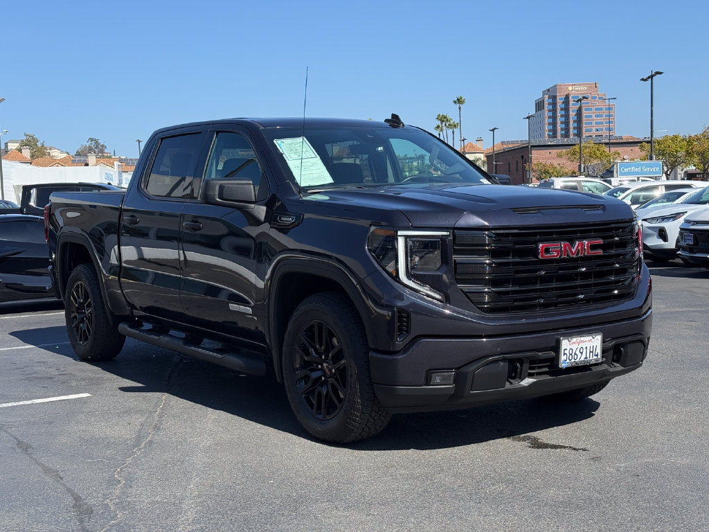 Used 2026 GMC Sierra 1500 Elevation w/ Elevation Select Package RWD image 5