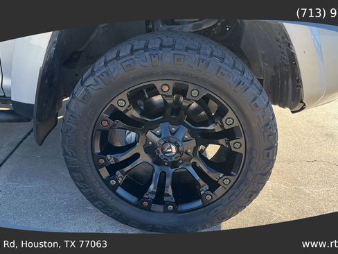 Used 2016 Toyota 4Runner Limited image 11