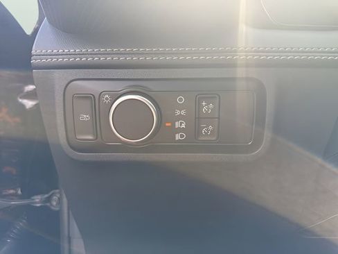 Used 2024 Ford Mustang GT Premium image 16