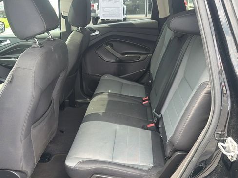 Used 2016 Ford Escape SE FWD image 10