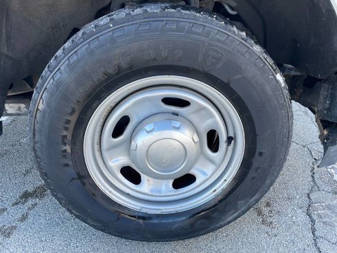 Used 2017 Ford F250 XL image 10