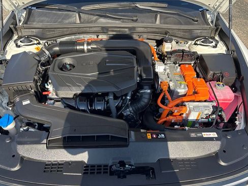Certified 2025 Hyundai Sonata SEL FWD image 36