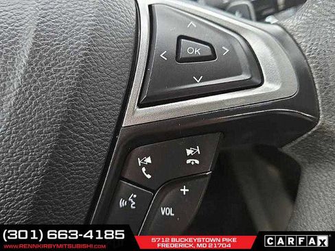 Used 2017 Ford Fusion SE w/ Fusion SE Technology Package image 22