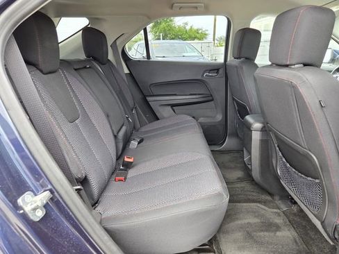 Used 2017 Chevrolet Equinox LT FWD image 19