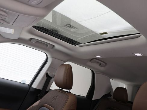 Used 2025 Ford Bronco Sport Outer Banks w/ Outer Banks Tech Package+ image 18