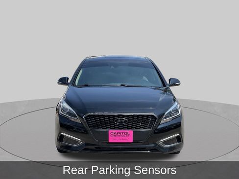 Used 2016 Hyundai Sonata Limited w/ Option Group 02 FWD image 8