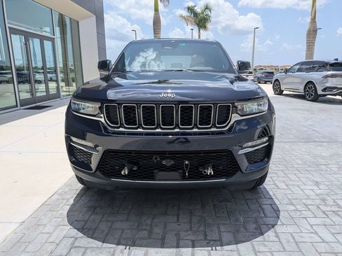 Used 2024 Jeep Grand Cherokee Limited 4xe w/ Trailer Tow Package AWD/4WD image 9