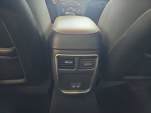 Used 2019 Dodge Charger Scat Pack w/ Navigation & Travel Group RWD image 40
