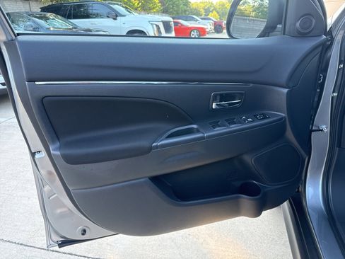 New 2025 Mitsubishi Outlander Sport ES image 5