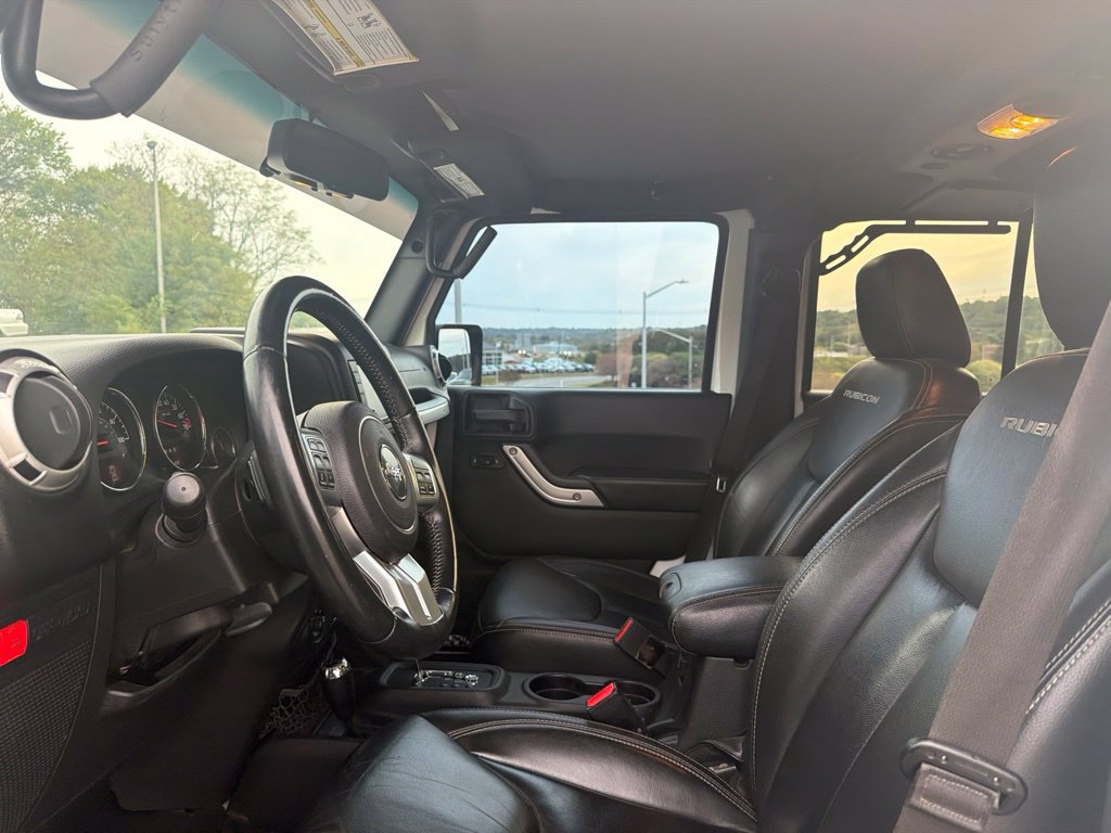 Used 2016 Jeep Wrangler Unlimited Rubicon AWD/4WD image 18