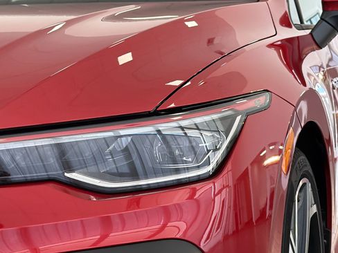 New 2026 Volkswagen GTI SE FWD image 12