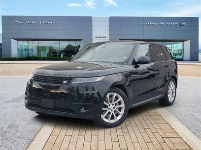 Used 2025 Land Rover Range Rover Sport SE
