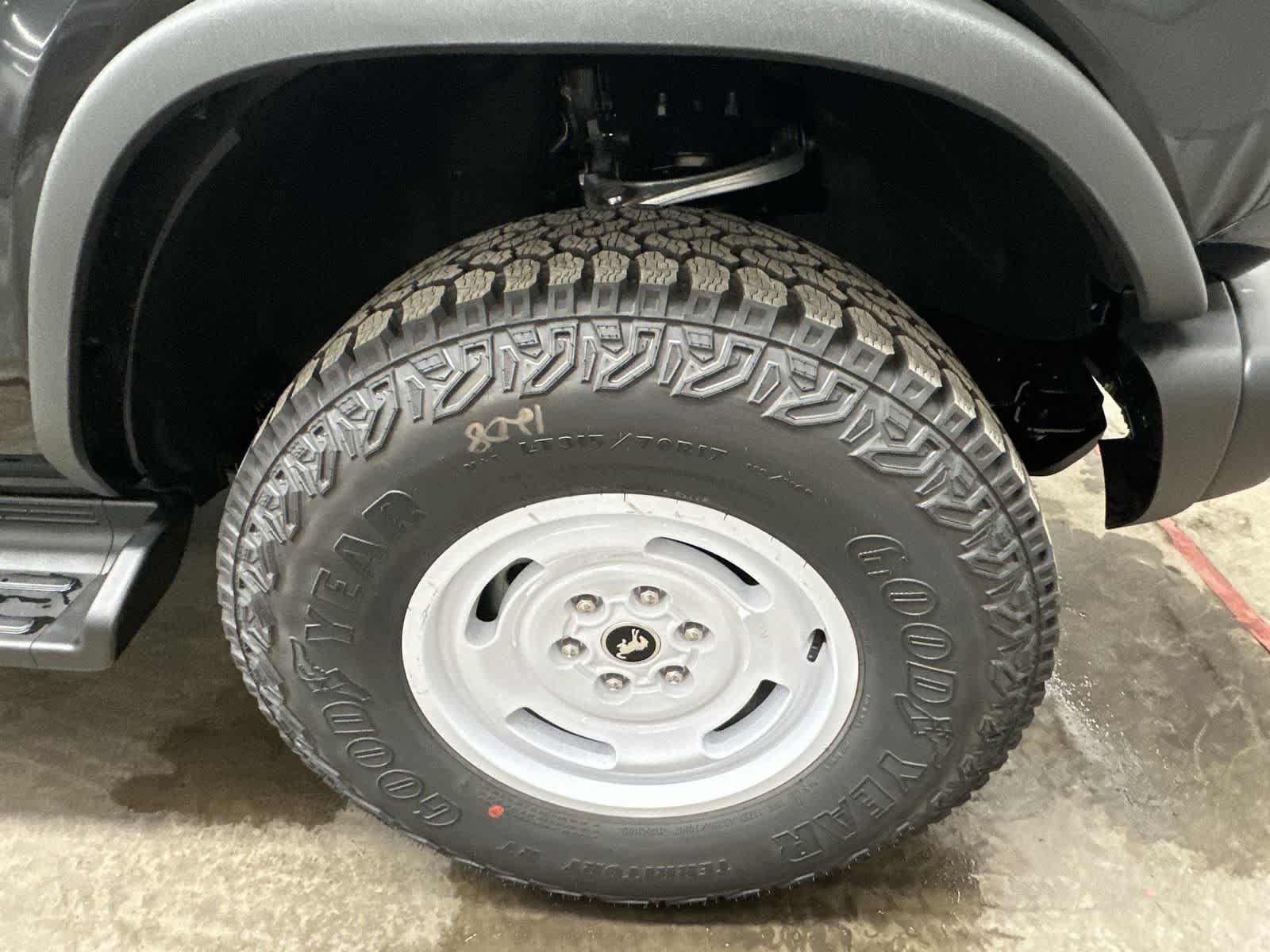 New 2026 Ford Bronco Heritage Edition AWD/4WD image 5