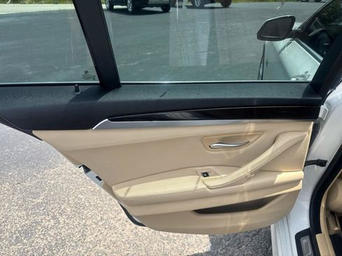 Used 2014 BMW 535i xDrive Sedan AWD/4WD image 12