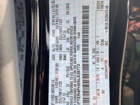 New 2025 Ford Ranger XL image 21