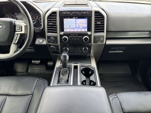 Used 2019 Ford F150 Lariat w/ Equipment Group 502A Luxury image 13