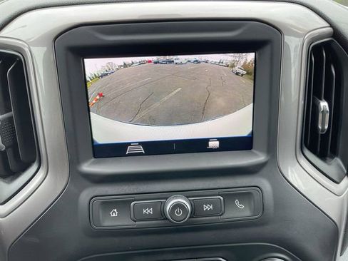 Used 2021 Chevrolet Silverado 1500 Custom image 15