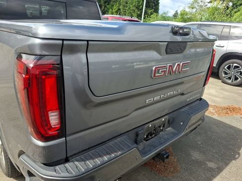 Used 2020 GMC Sierra 1500 Denali w/ Denali Ultimate Package AWD/4WD image 8
