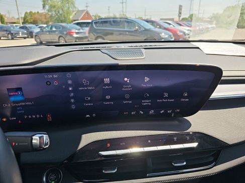 Used 2025 Buick Enclave Sport Touring w/ Super Cruise Package FWD image 19