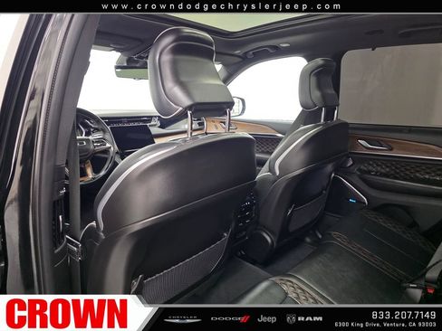 Used 2023 Jeep Grand Cherokee Summit w/ Adv Protech Group IV AWD/4WD image 20