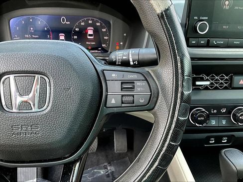 Used 2023 Honda Accord EX image 13