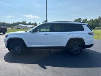 New 2026 Jeep Grand Cherokee L Limited AWD/4WD video 2
