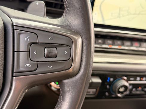 Used 2023 Chevrolet Silverado 1500 ZR2 w/ Technology Package image 18