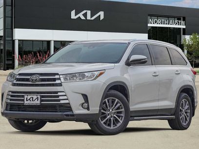 Used 2019 Toyota Highlander XLE