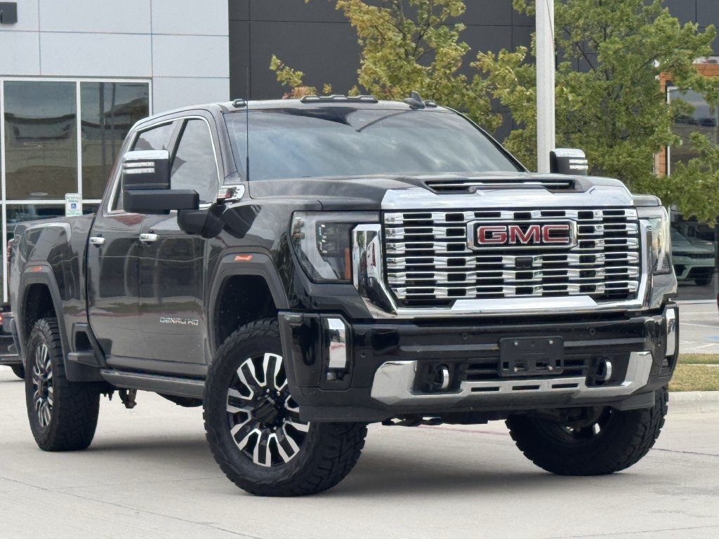 Used 2024 GMC Sierra 2500 Denali w/ Denali Reserve Package AWD/4WD image 2