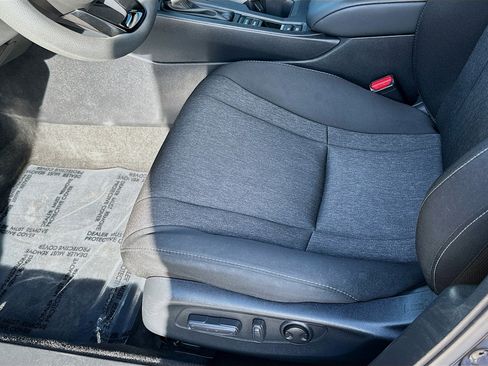 Certified 2023 Honda Accord EX image 18