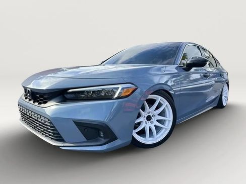 Used 2022 Honda Civic Sport Touring image 3