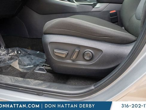 Used 2024 Toyota RAV4 XLE image 17