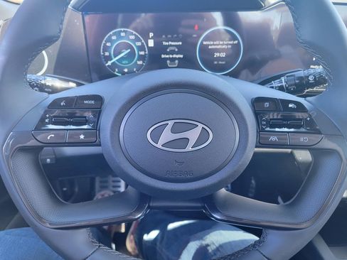 New 2025 Hyundai Elantra SEL w/ Cargo Package image 17