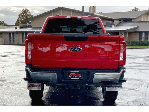 New 2026 Ford F350 XLT w/ FX4 Off-Road Package image 18