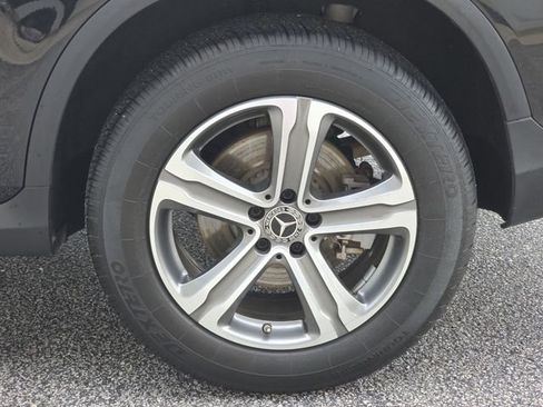 Used 2019 Mercedes-Benz GLC 300 image 33