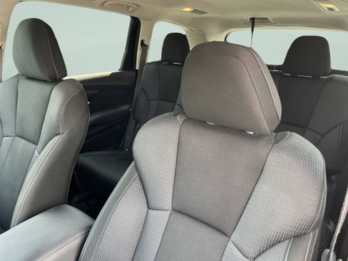Used 2022 Subaru Ascent Premium w/ Convenience Package image 17