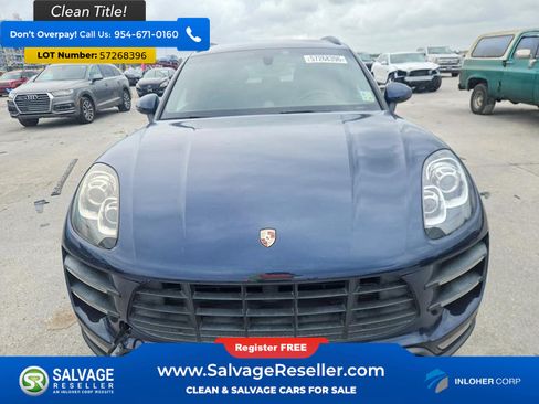 Used 2015 Porsche Macan Turbo w/ Sport Chrono Package AWD/4WD image 7